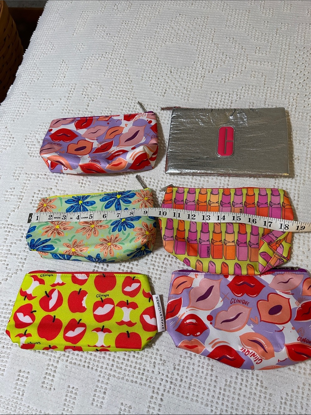 Clinique Assorted Lipstick & Lip Print Cosmetic Pouch Set - Bright Multicolor - Picture 5 of 5